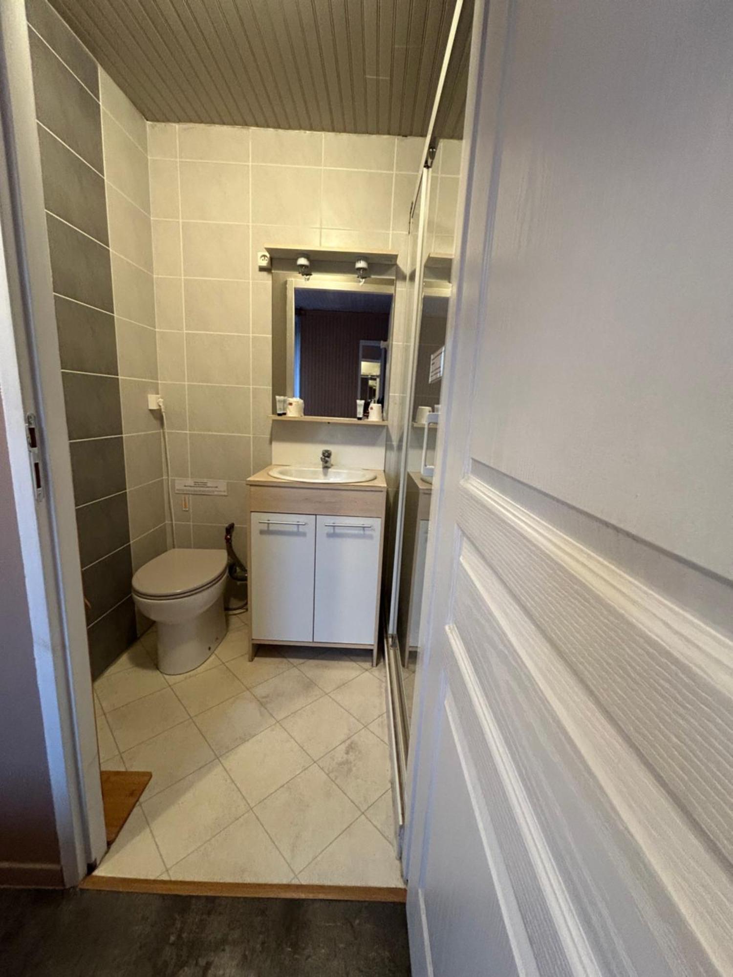 D'hotes La Cheminee Bed & Breakfast